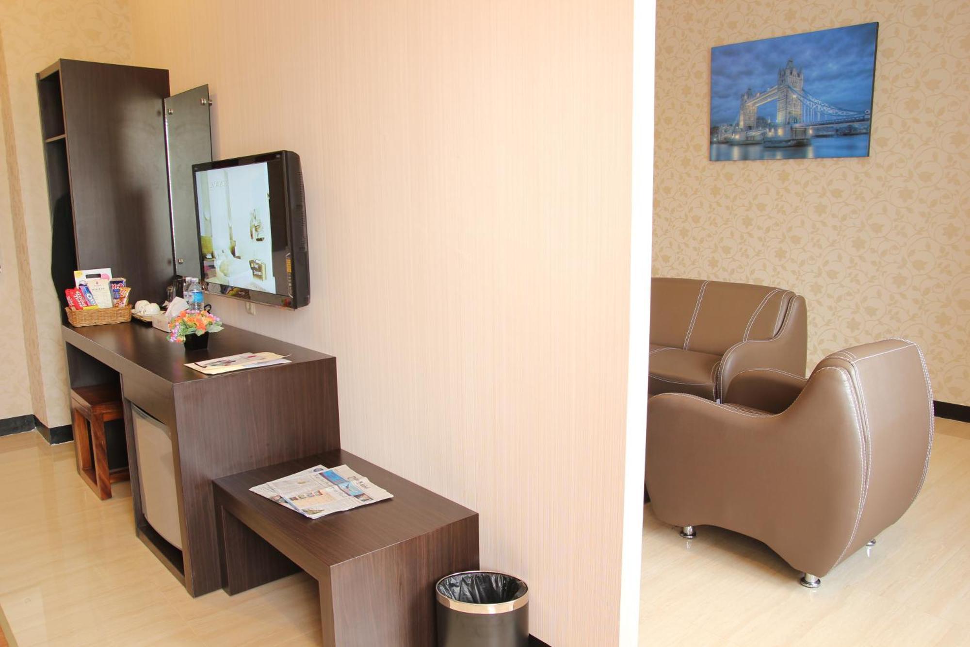 Hotel Roditha Banjarbaru Banjarmasin  Zimmer foto