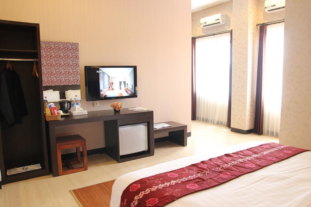 Hotel Roditha Banjarbaru Banjarmasin  Zimmer foto